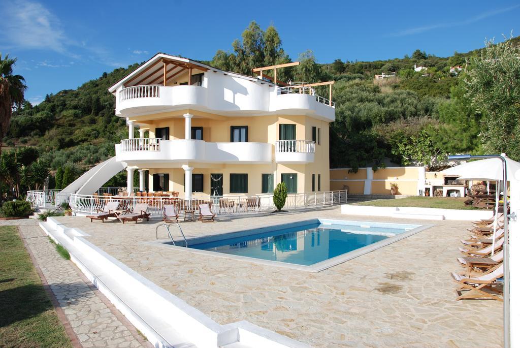 Villa Alex Ríza 외부 사진